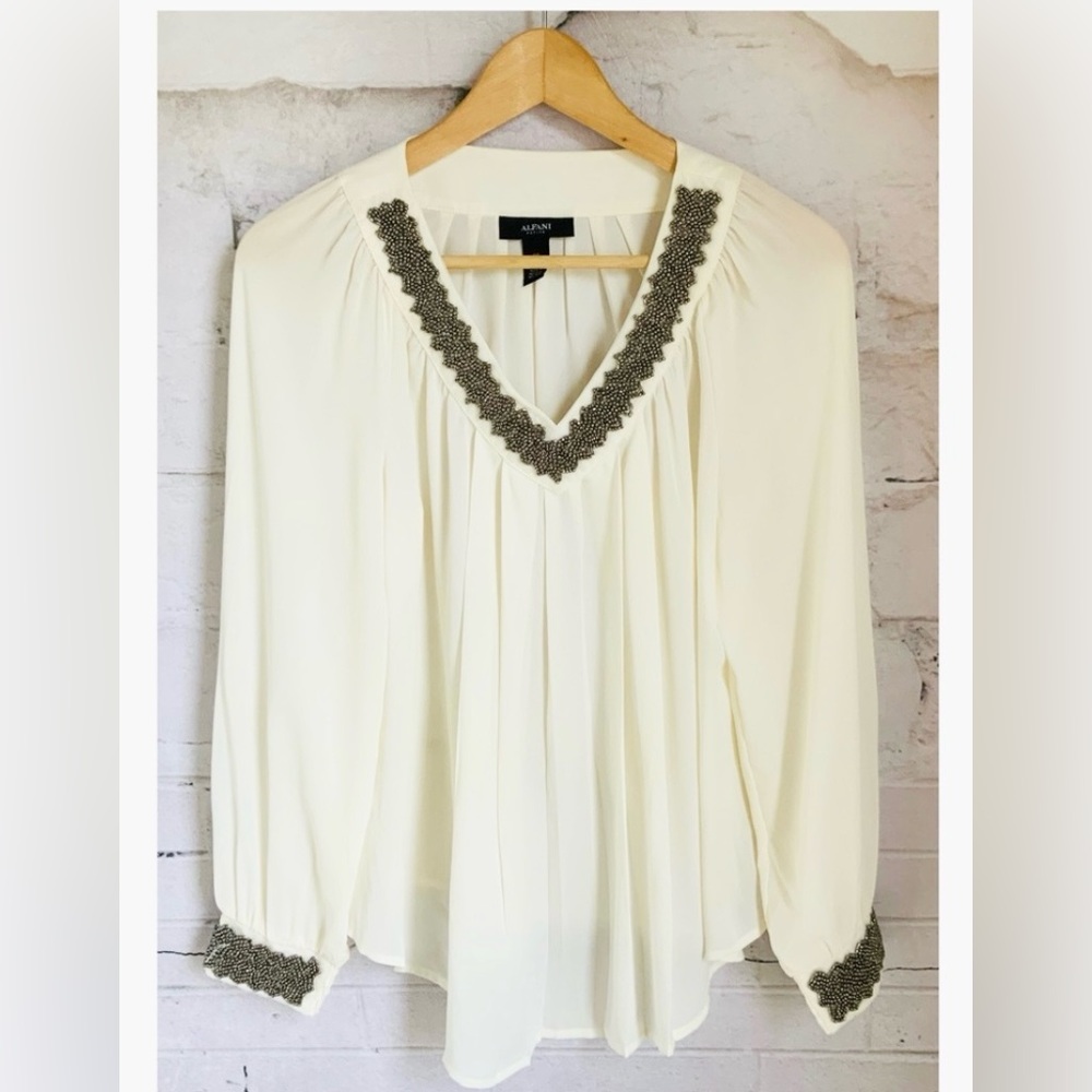 ❌SOLD❌ELEGANT ALFANI CREAM BLOUSE - Picture 1 of 10